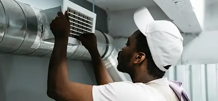 Our Licensed And Insured Cleaners in Evansville, IN